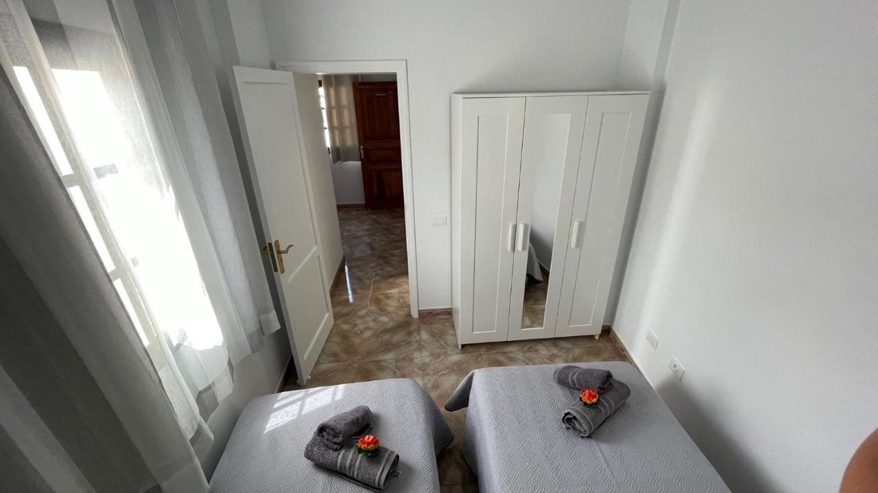 Vivienda Vacacional Tienda Loly Puerto de Las Nieves Ngoại thất bức ảnh