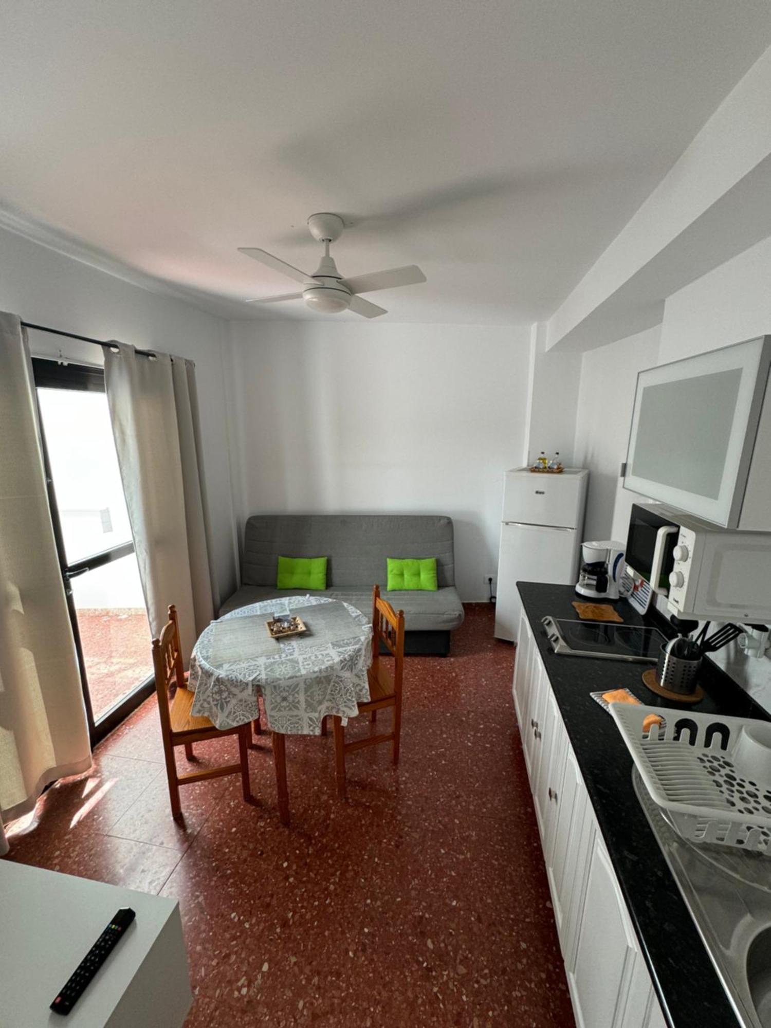 Vivienda Vacacional Tienda Loly Puerto de Las Nieves Ngoại thất bức ảnh